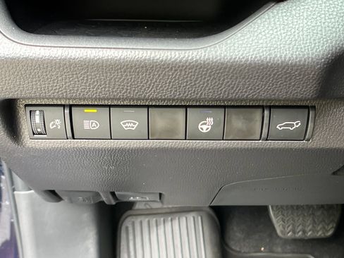 Used 2025 Toyota RAV4 XLE Premium w/ Weather Package AWD/4WD image 29
