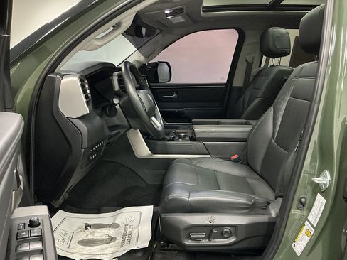 Used 2023 Toyota Tundra Limited w/ Power Package AWD/4WD image 8