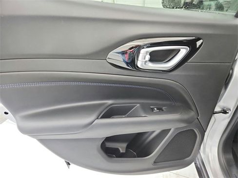 New 2026 Jeep Compass Latitude image 32