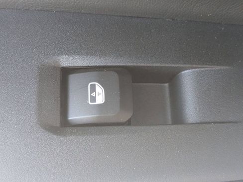 New 2026 Jeep Compass Latitude AWD/4WD image 26