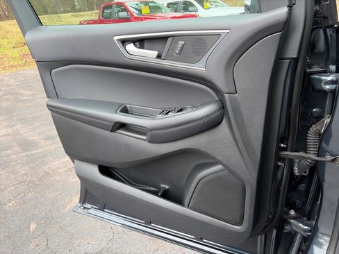 Used 2024 Ford Edge SEL w/ Convenience Package AWD/4WD image 14