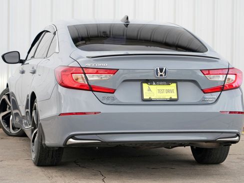 Used 2022 Honda Accord Sport image 5
