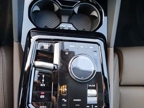 New 2025 BMW 530i w/ M Sport Package image 23