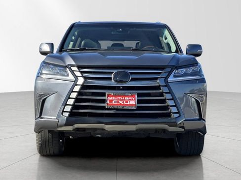 Used 2017 Lexus LX 570 4WD image 9