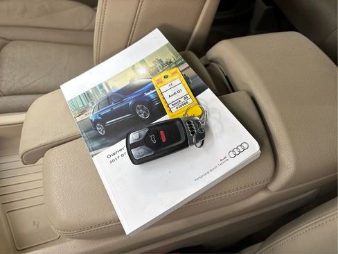 Used 2017 Audi Q7 3.0T Premium Plus w/ Premium Plus Package image 42