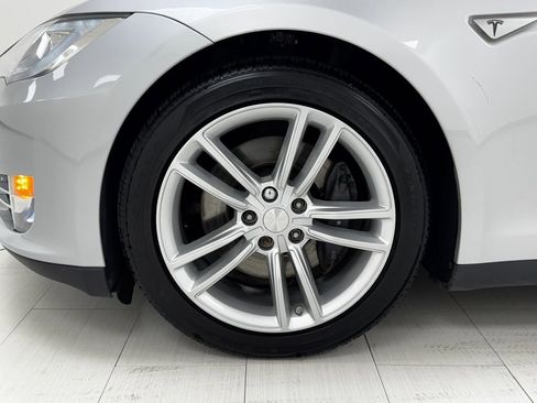 Used 2013 Tesla Model S image 41
