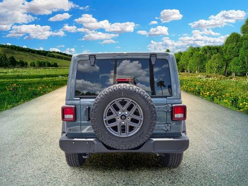 Certified 2026 Jeep Wrangler Unlimited Sport AWD/4WD image 5