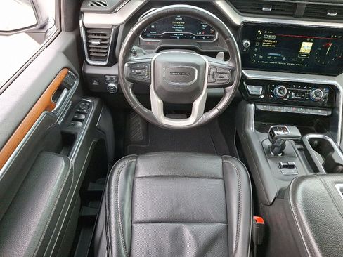 Certified 2022 GMC Sierra 1500 Denali image 11