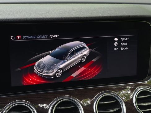 Used 2019 Mercedes-Benz E 450 4MATIC Wagon w/ Premium Package image 52