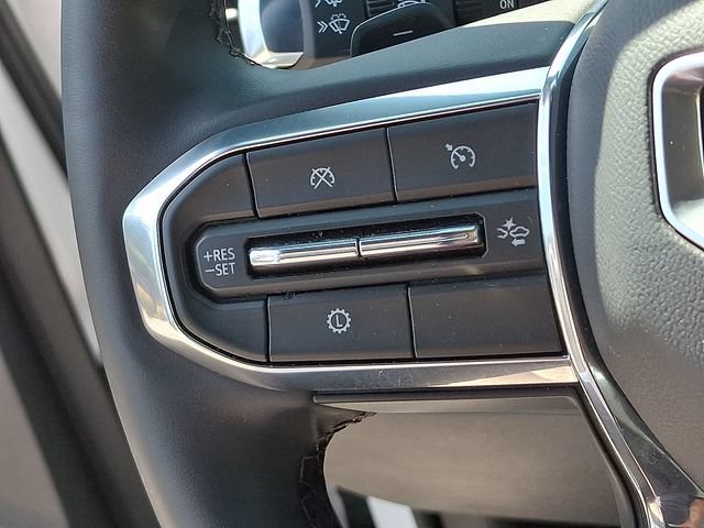 Used 2026 GMC Acadia Elevation w/ Elevation Premium Package FWD image 21