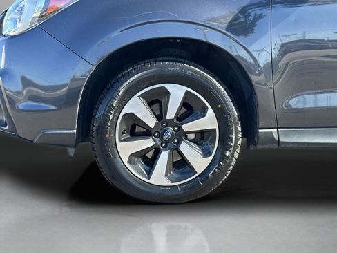 Used 2018 Subaru Forester 2.5i Premium w/ All-Weather Package image 26