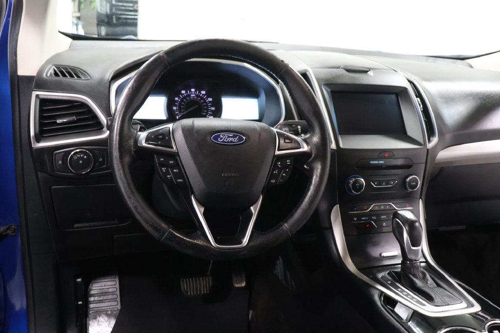 Used 2018 Ford Edge SEL w/ Equipment Group 201A FWD image 7