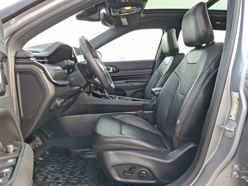 Used 2022 Jeep Compass High Altitude image 12