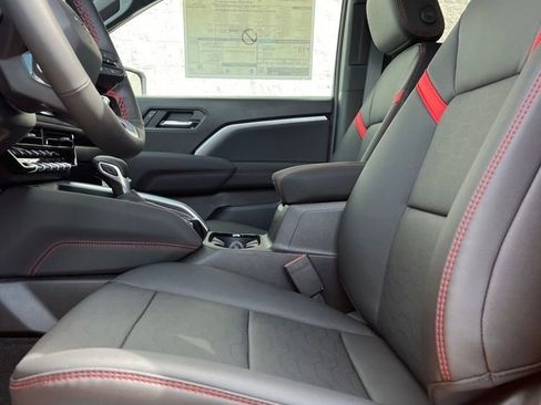 New 2026 Chevrolet Colorado Z71 w/ Technology Package image 8