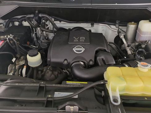 Used 2016 Nissan NV 3500 SV w/ SV Technology Package image 15