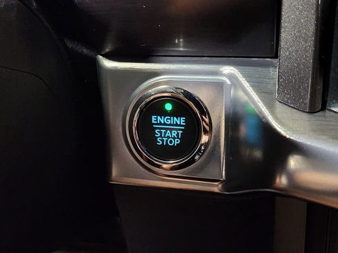 Used 2022 Ford F150 Lariat image 38