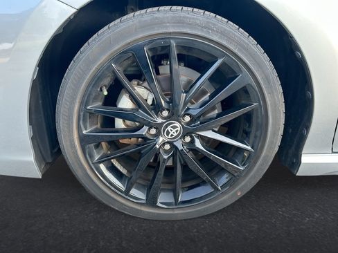 Used 2024 Toyota Camry XSE FWD image 10