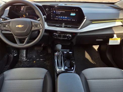New 2026 Chevrolet Trax LT FWD image 10