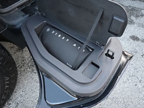 Used 2023 Rivian R1T Adventure image 58