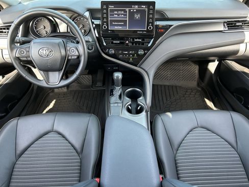 Used 2024 Toyota Camry SE w/ Audio Upgrade Package image 15