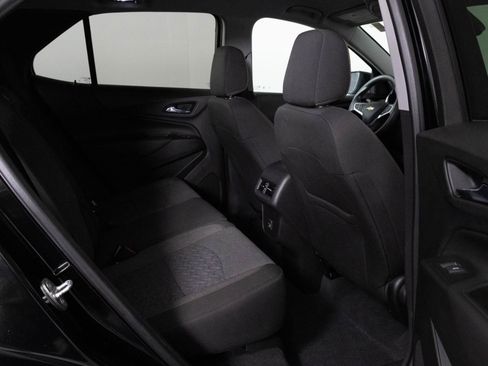 Certified 2022 Chevrolet Equinox LT w/ LPO, Floor Liner Package image 37