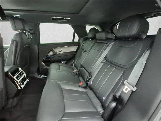 New 2027 Land Rover Range Rover Sport SE AWD/4WD image 16