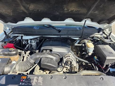Used 2011 Chevrolet Silverado 1500 LT AWD/4WD image 51