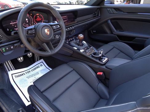 Used 2026 Porsche 911 Carrera T RWD image 15