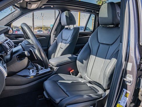 Used 2019 BMW X3 sDrive30i w/ Driving Assistance Package image 15