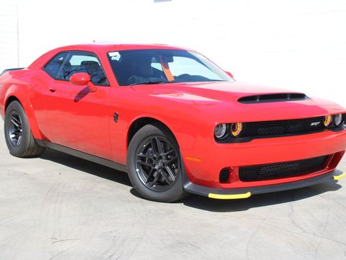 New 2023 Dodge Challenger SRT Hellcat Redeye RWD image 1