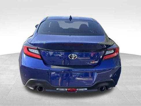 Used 2022 Toyota GR86 w/ ALL Weather Mat Package (TMS) RWD image 6