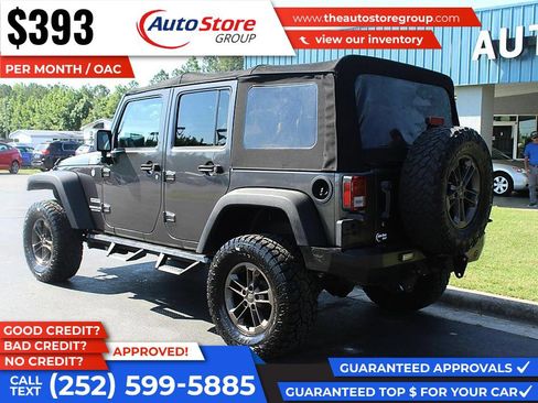 Used 2017 Jeep Wrangler Unlimited Sport w/ Connectivity Group AWD/4WD image 8