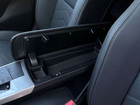 Used 2024 BMW X1 xDrive28i w/ Convenience Package image 15