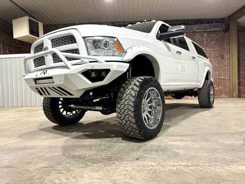 Used 2016 RAM 2500 Laramie w/ Convenience Group image 10