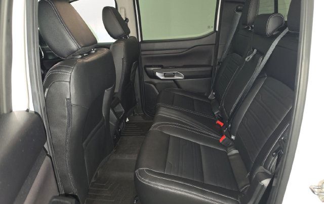 Used 2024 Ford Ranger Lariat w/ FX4 Off-Road Package AWD/4WD image 9