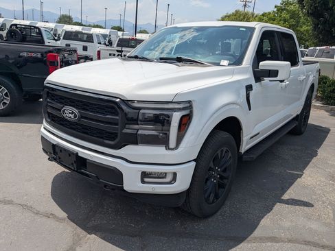 Used 2024 Ford F150 Lariat AWD/4WD image 12