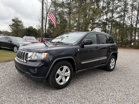 Used 2011 Jeep Grand Cherokee Laredo image 27