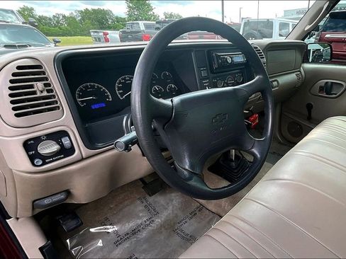 Used 1997 Chevrolet Silverado 1500 2WD Regular Cab image 11