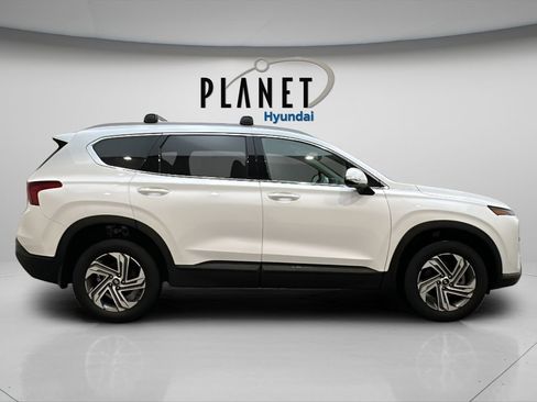 Certified 2023 Hyundai Santa Fe SEL AWD/4WD image 7
