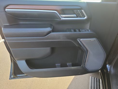 Used 2024 GMC Sierra 3500 Denali w/ Denali Reserve Package image 16