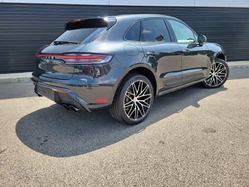 Certified 2026 Porsche Macan Turbo AWD/4WD image 7