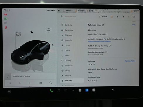 Used 2023 Tesla Model 3 Standard Range RWD image 28
