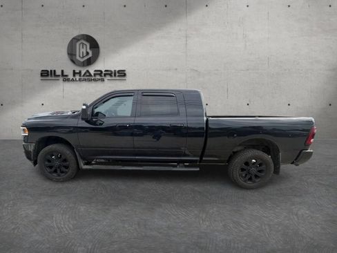 Used 2023 RAM 2500 Laramie w/ Night Edition AWD/4WD image 8
