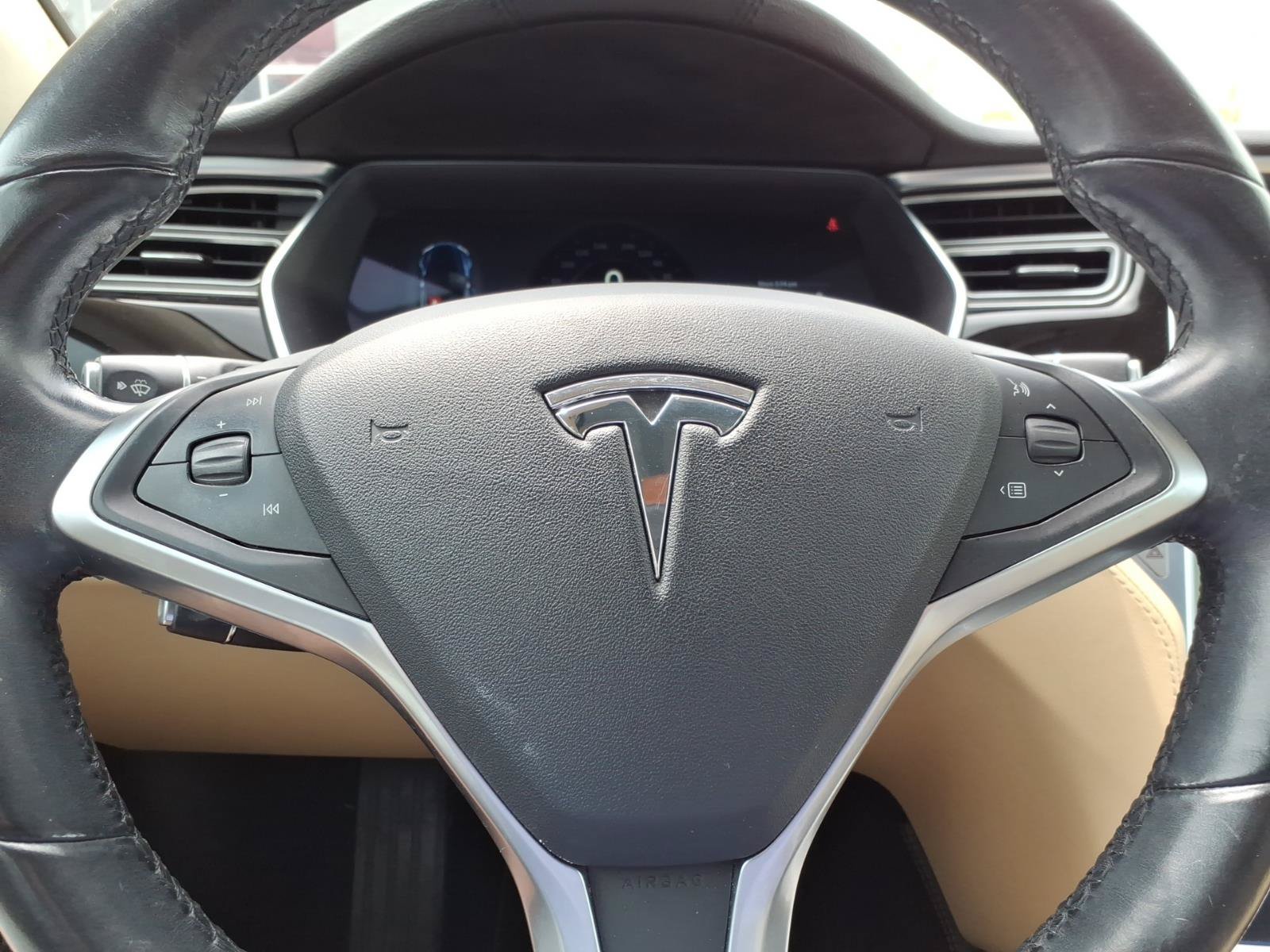 Used 2014 Tesla Model S 60 RWD image 25