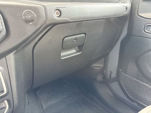 Used 2023 Jeep Gladiator Mojave w/ LED Lighting Group image 33