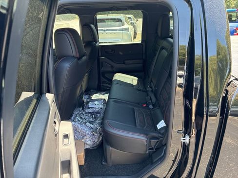 New 2026 Nissan Frontier PRO-4X w/ Pro Premium Package AWD/4WD image 23