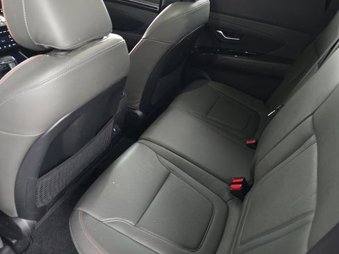 Certified 2024 Hyundai Santa Cruz Limited image 16