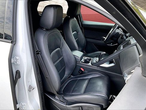 Used 2020 Jaguar E-PACE image 7