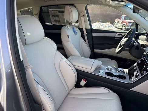 New 2026 Genesis GV80 3.5T Advanced AWD/4WD image 31