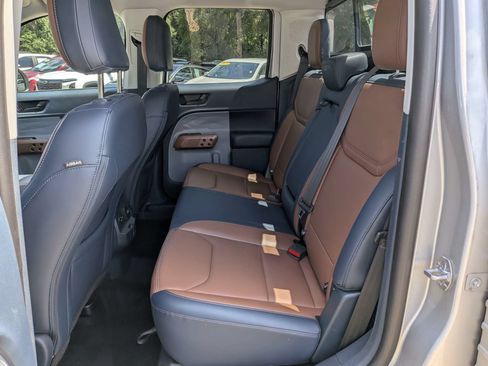 Used 2022 Ford Maverick Lariat w/ Lariat Luxury Package AWD/4WD image 14